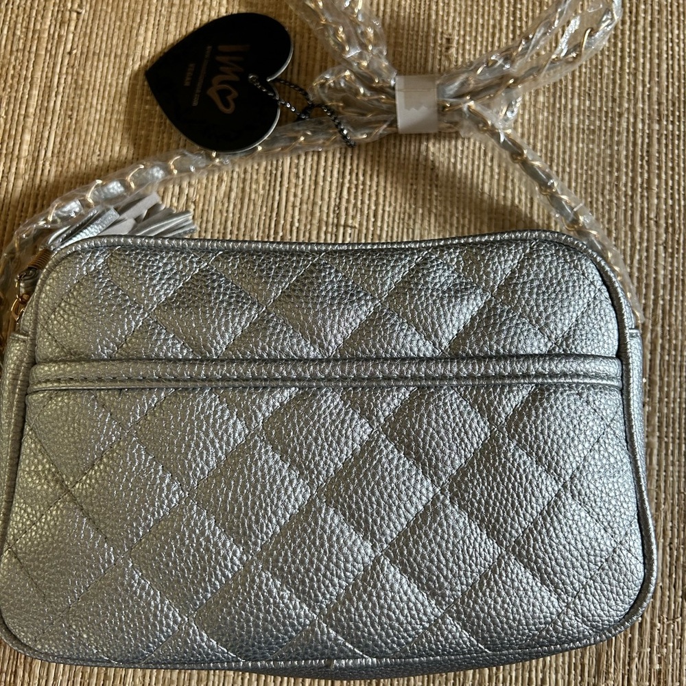 Imoshion USA Vegan Brushed Metallic Silver Purse